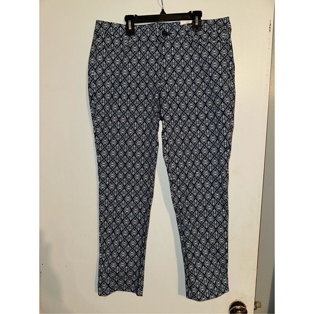 St John’s Bay Mid rise Ankle pants women size 12 NWT